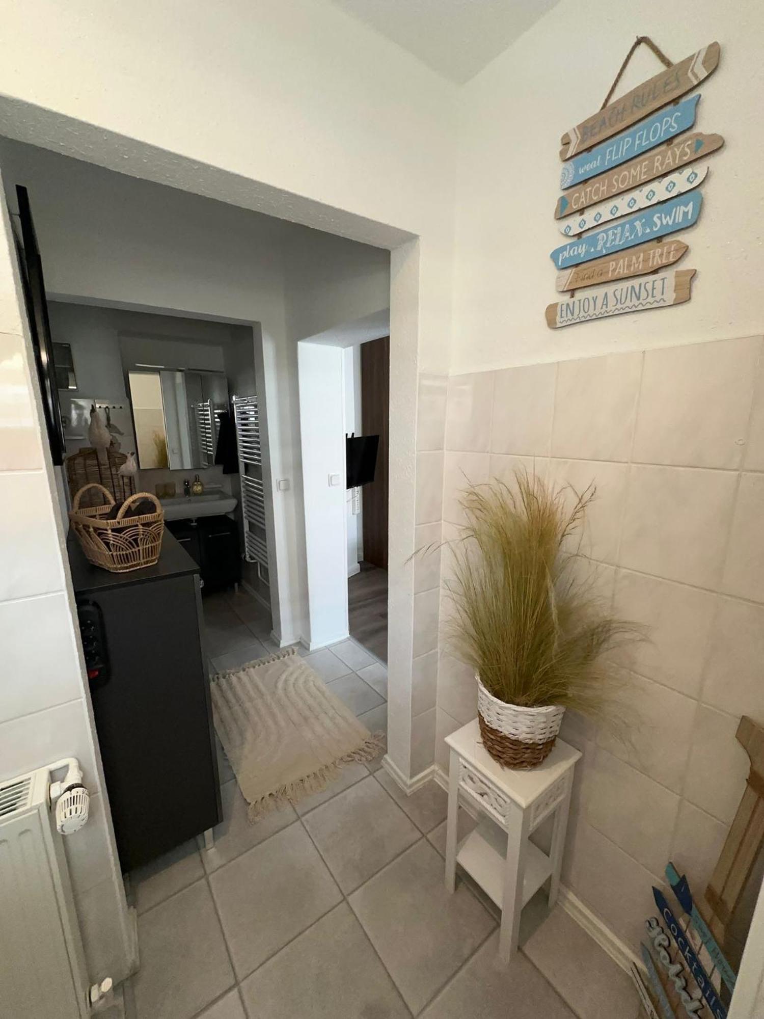 Ferienwohnung Am Strom รอสต็อค ภายนอก รูปภาพ