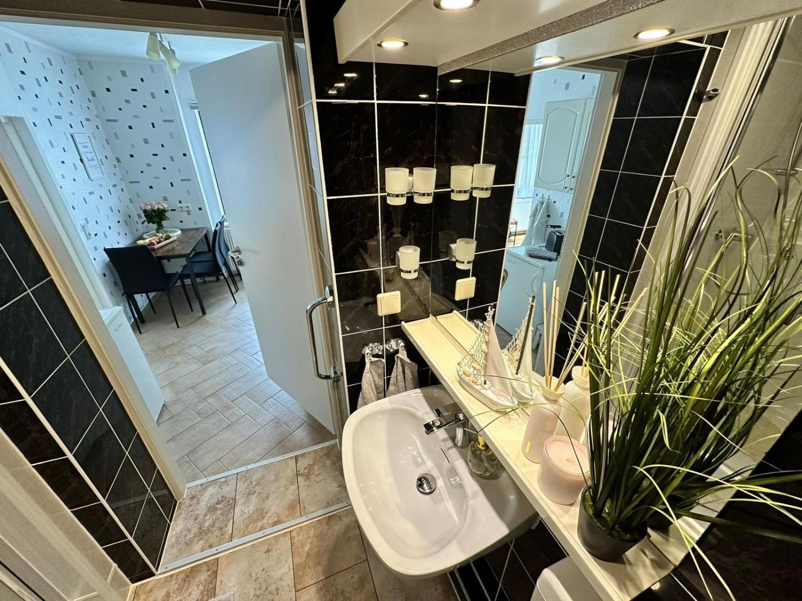 Ferienwohnung Am Strom รอสต็อค ภายนอก รูปภาพ